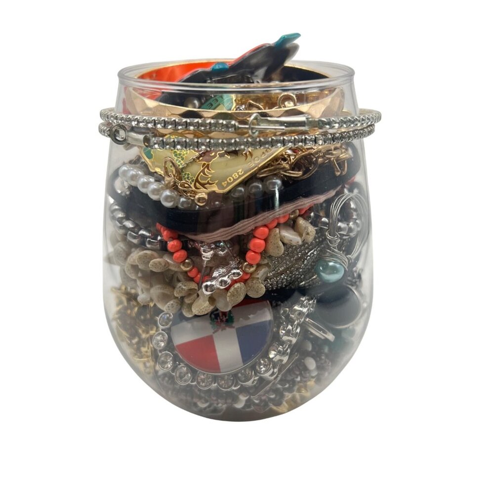 Mystery Jewelry Jar Vintage to Now 1.5 Lb Wearable Sellable Approx 50 Pcs Mixed - Picture 4 of 9
